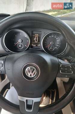 Универсал Volkswagen Jetta 2012 в 