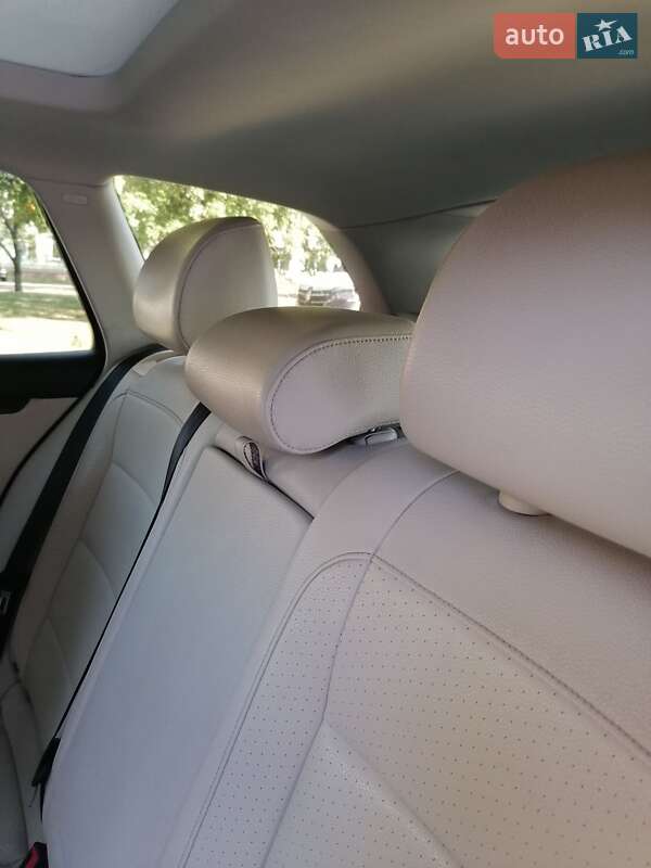 Универсал Volkswagen Jetta 2012 в Киеве