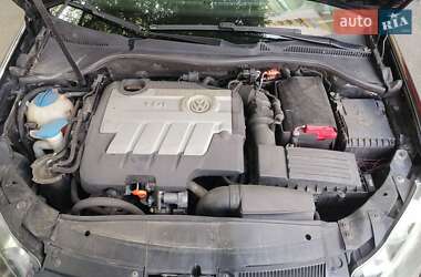 Универсал Volkswagen Jetta 2012 в 