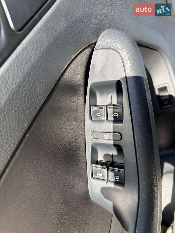 Седан Volkswagen Jetta 2014 в Вінниці