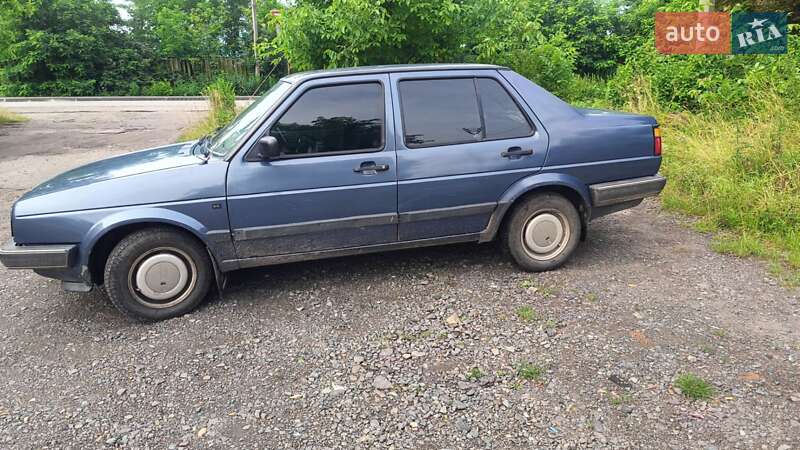 Седан Volkswagen Jetta 1988 в 