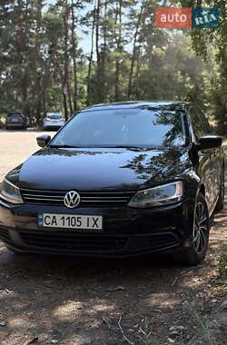 Седан Volkswagen Jetta 2012 в Черкассах