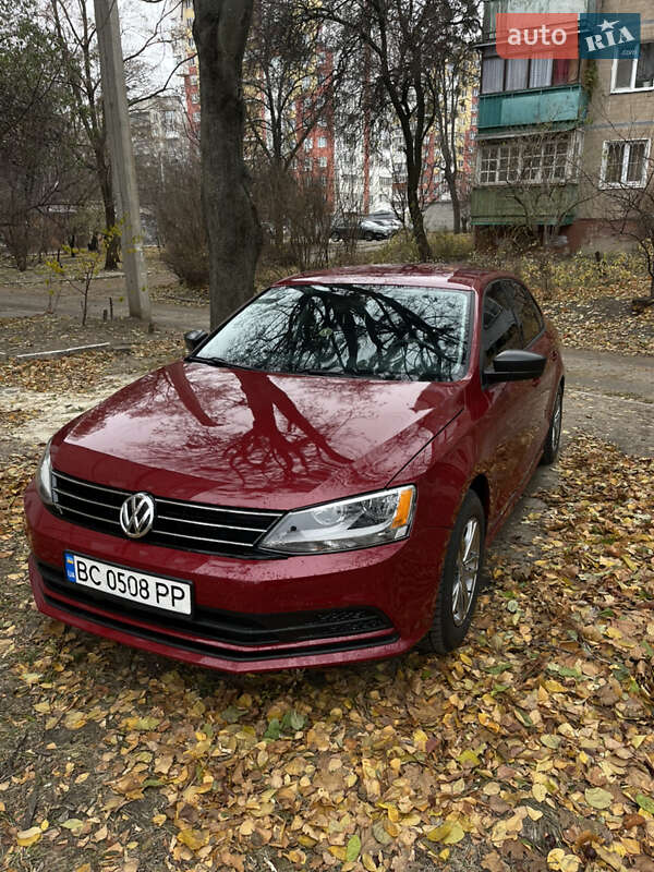 Седан Volkswagen Jetta 2016 в Харькове