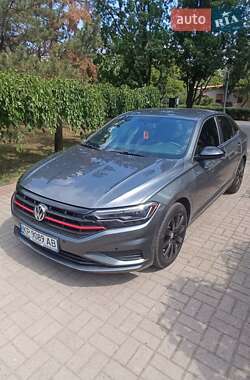Седан Volkswagen Jetta 2019 в Запорожье