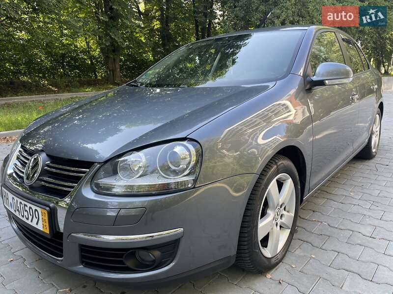 Седан Volkswagen Jetta 2008 в Тернополе