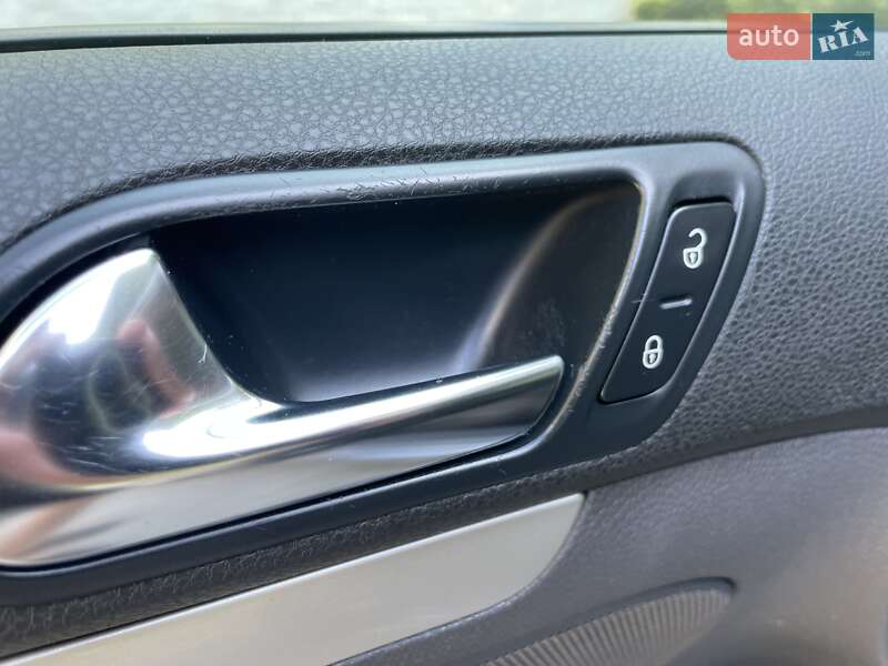 Седан Volkswagen Jetta 2008 в Тернополе