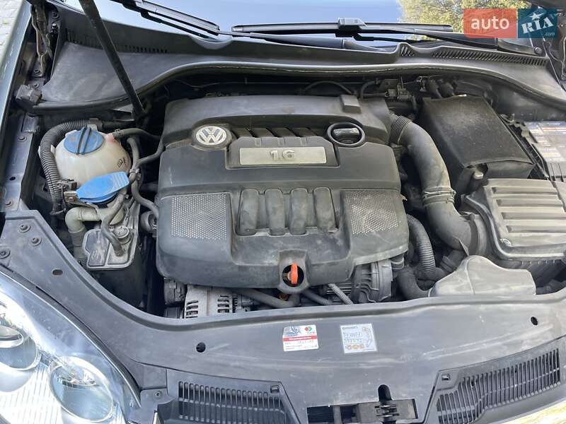 Седан Volkswagen Jetta 2008 в Тернополе