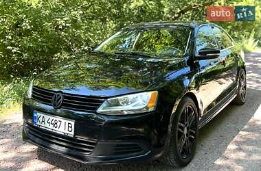 Седан Volkswagen Jetta 2013 в Киеве
