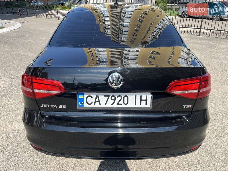 Седан Volkswagen Jetta 2015 в Черкассах