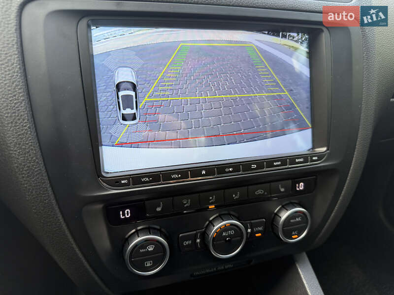 Седан Volkswagen Jetta 2015 в Одессе