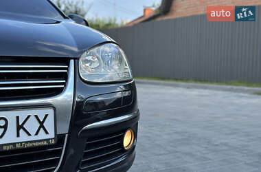 Седан Volkswagen Jetta 2006 в 