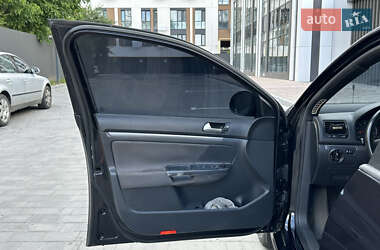 Седан Volkswagen Jetta 2006 в 