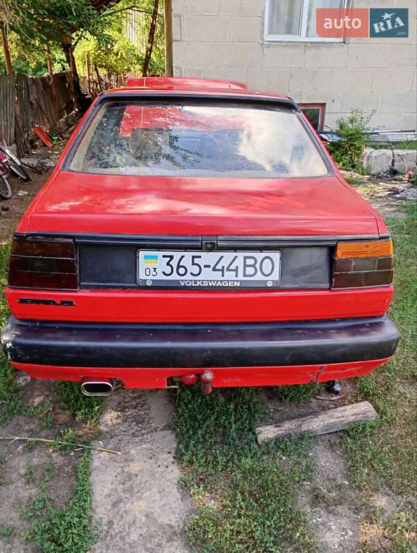 Седан Volkswagen Jetta 1984 в Шишаки