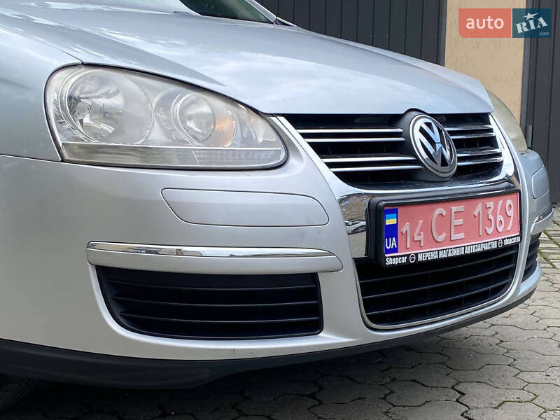 Седан Volkswagen Jetta 2007 в Самборе