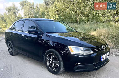 Седан Volkswagen Jetta 2013 в Дніпрі