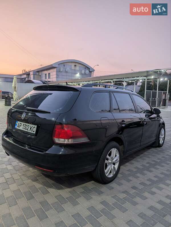 Седан Volkswagen Jetta 2012 в Запорожье