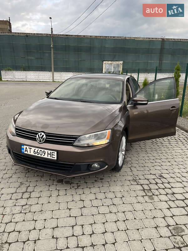 Седан Volkswagen Jetta 2011 в Богородчанах