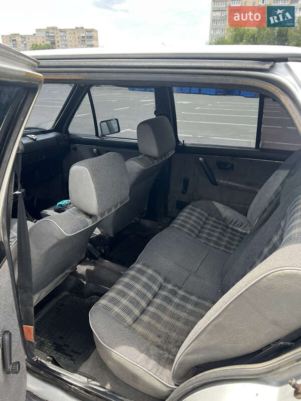 Седан Volkswagen Jetta 1986 в Каменец-Подольском