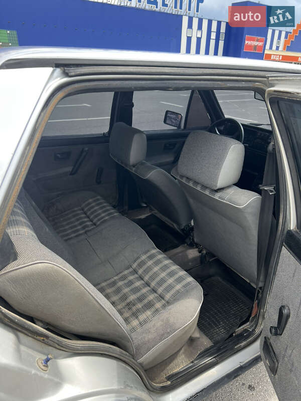 Седан Volkswagen Jetta 1986 в Каменец-Подольском