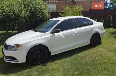 Седан Volkswagen Jetta 2016 в 