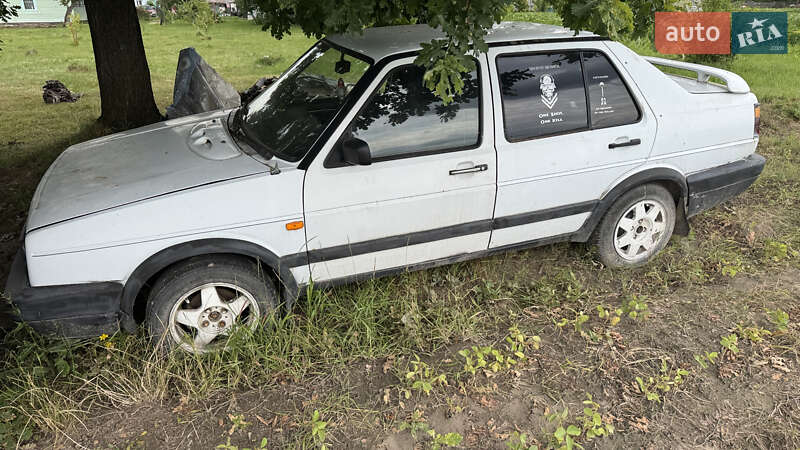 Седан Volkswagen Jetta 1988 в Радехові