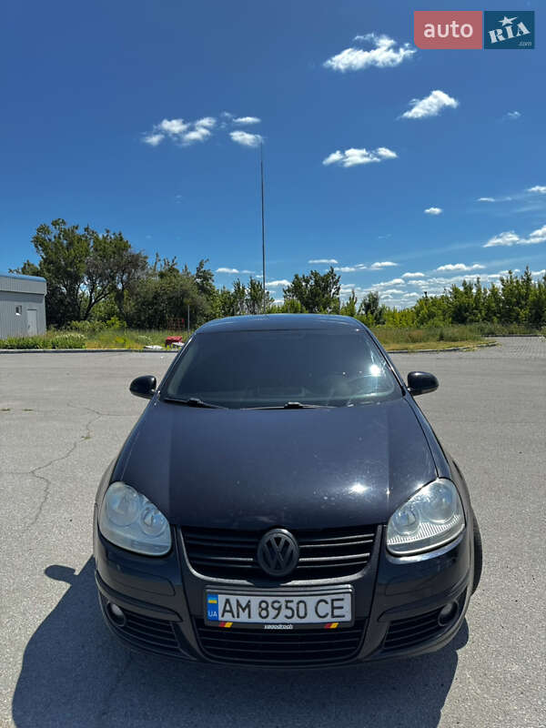 Седан Volkswagen Jetta 2009 в Софіївській Борщагівці