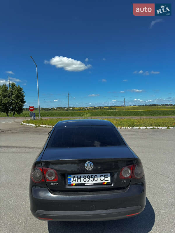 Седан Volkswagen Jetta 2009 в Софіївській Борщагівці