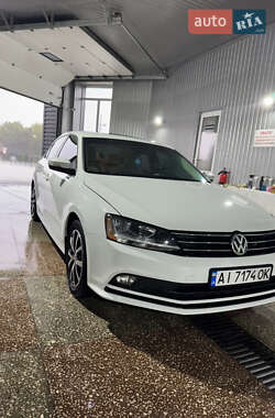 Седан Volkswagen Jetta 2017 в 
