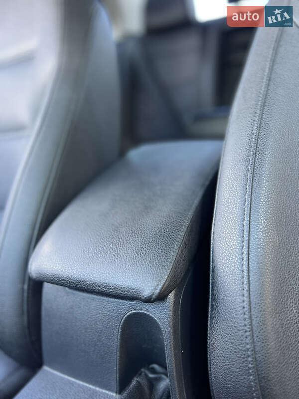 Седан Volkswagen Jetta 2012 в Киеве