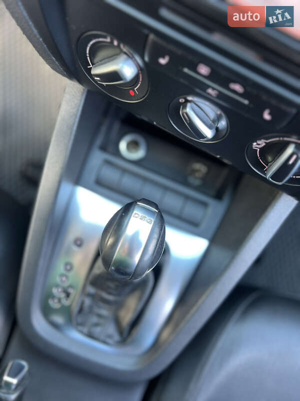 Седан Volkswagen Jetta 2012 в Киеве