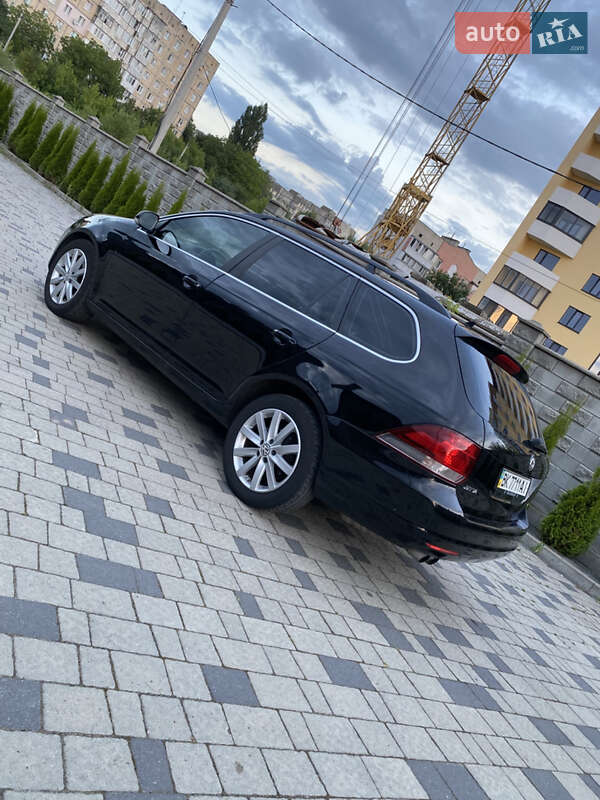Универсал Volkswagen Jetta 2014 в Ровно