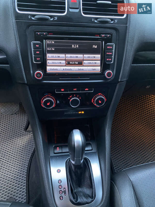 Универсал Volkswagen Jetta 2014 в Ровно