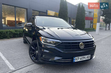 Седан Volkswagen Jetta 2019 в Запоріжжі