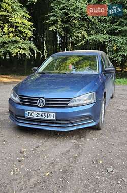 Седан Volkswagen Jetta 2016 в Львове