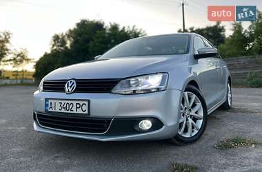 Седан Volkswagen Jetta 2011 в Києві