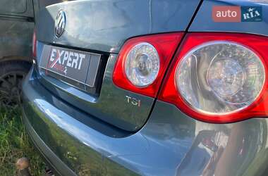 Седан Volkswagen Jetta 2009 в 