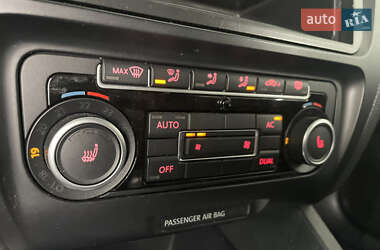 Седан Volkswagen Jetta 2012 в 