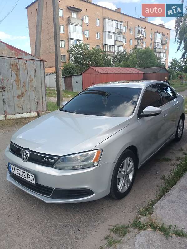 Седан Volkswagen Jetta 2013 в Сквирі