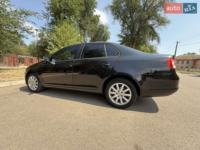 Седан Volkswagen Jetta 2009 в Одесі