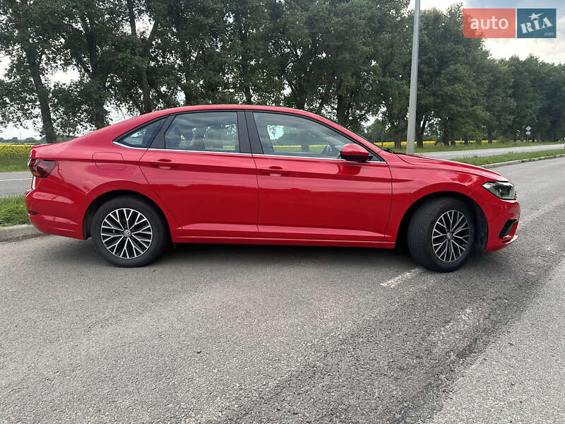 Седан Volkswagen Jetta 2018 в Ромнах фото 5 Седан Volkswagen Jetta 2018 в Ромнах