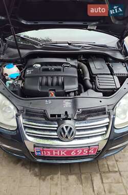 Универсал Volkswagen Jetta 2005 в 