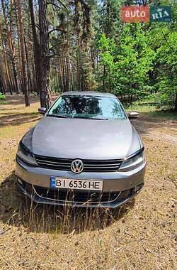 Седан Volkswagen Jetta 2012 в Полтаві