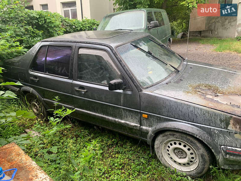Седан Volkswagen Jetta 1988 в Львове