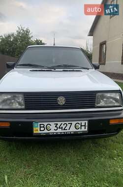 Седан Volkswagen Jetta 1986 в Бродах