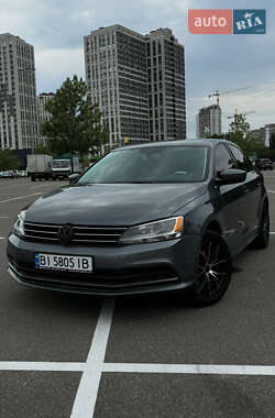Седан Volkswagen Jetta 2016 в Києві
