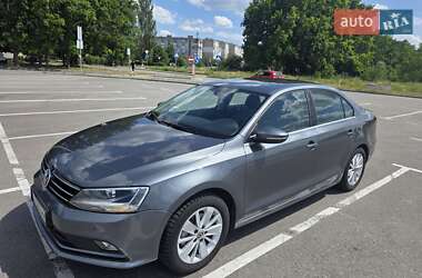 Седан Volkswagen Jetta 2016 в Кропивницькому