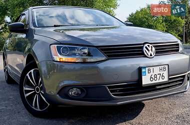 Седан Volkswagen Jetta 2011 в Кременчуге