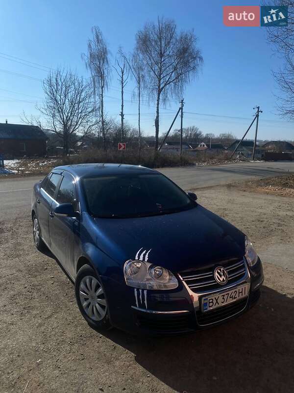 Седан Volkswagen Jetta 2006 в Хмельницькому