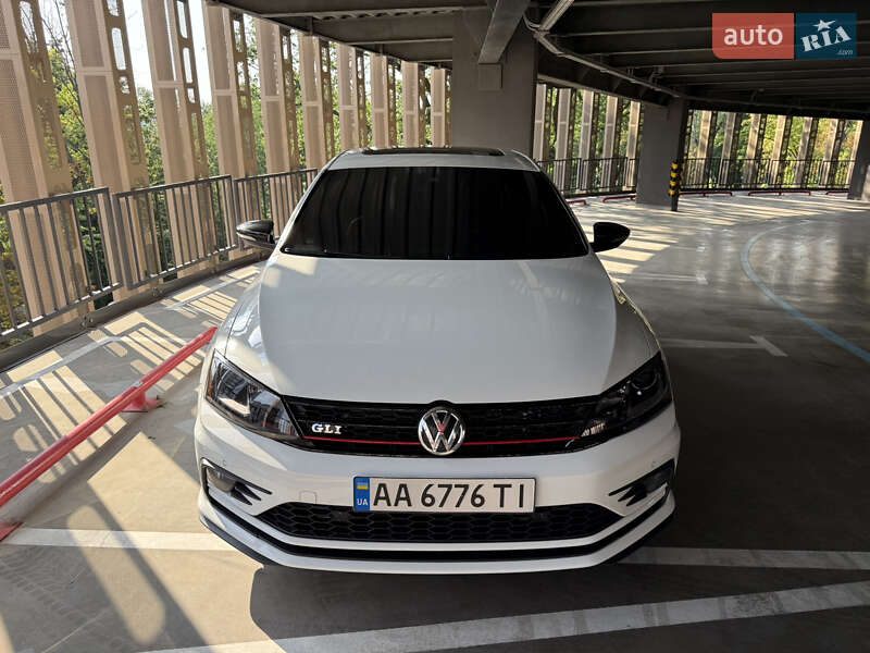 Volkswagen Jetta 2016