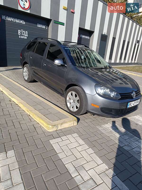 Универсал Volkswagen Jetta 2012 в Львове